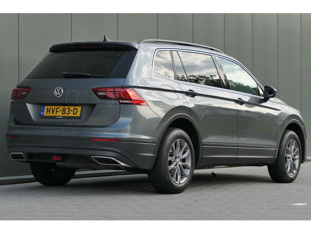 Foto 3 van Volkswagen Tiguan All-Space 2.0 TSI 4Motion Highline Panorama Carplay Stoelverwarming Leder