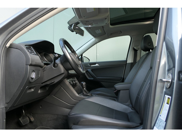 Foto 4 van Volkswagen Tiguan All-Space 2.0 TSI 4Motion Highline Panorama Carplay Stoelverwarming Leder