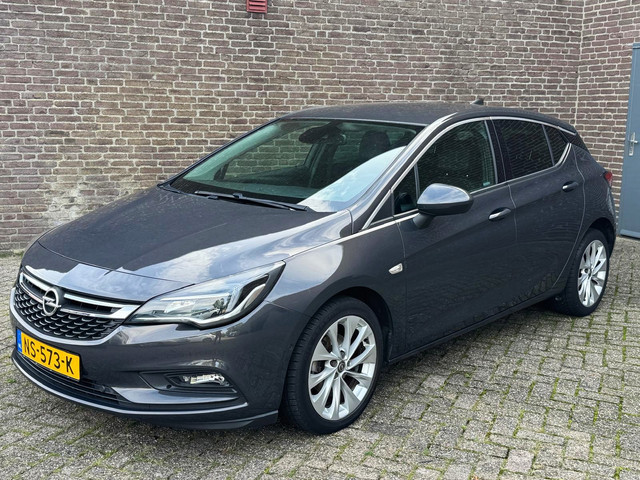Opel Astra 1.4 Turbo 150pk Innovation Carplay Camera 6-Bak Led
