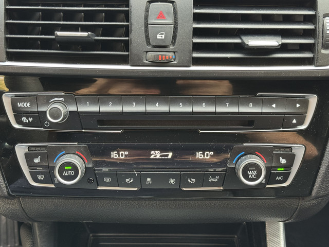 Foto 4 van BMW 1-serie 120i M Sport Edition Automaat Climate Control Led Carplay