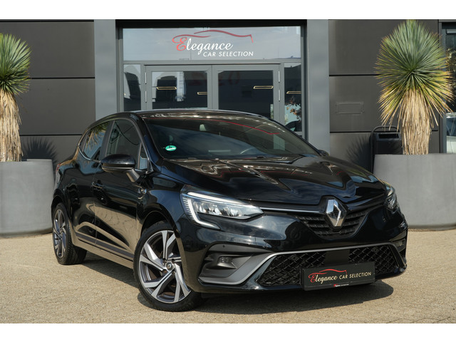 Foto 9 van Renault Clio 1.3 TCe R.S. Line | 131PK | Navigatie | Keyless entry/start | LED koplampen | Renault C
