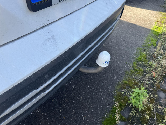 Foto 8 van HYUNDAI KONA EV COMFORT 64 kWh (99% SOH) I AUTOMAAT I TREKHAAK I APPLE CARPLAY I P-CAMERA