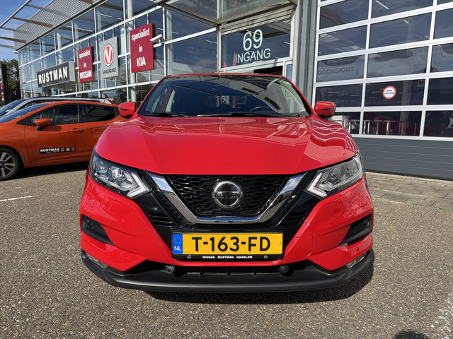 Foto 3 van Nissan QASHQAI Automaat 1.3 DIG-T Acenta Navi, Camera, CarPlay