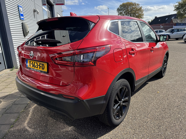 Foto 9 van Nissan QASHQAI Automaat 1.3 DIG-T Acenta Navi, Camera, CarPlay