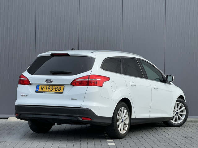 Foto 9 van Ford FOCUS Wagon 1.0 Titanium Edition | Winter Pack! | Navi