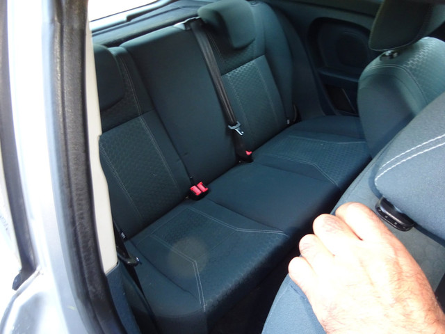 Foto 8 van Ford Fiesta 1.25 Titanium MET APK AIRCO WERKT