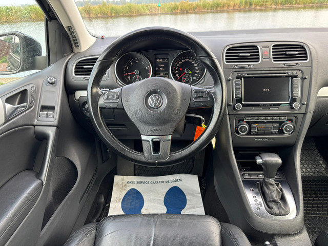 Foto 8 van Volkswagen Golf 1.4 TSI Highline Automaat - Deep Black Pearl - Leder/Clima/Cruise