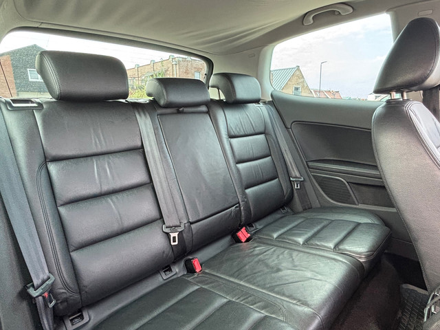 Foto 6 van Volkswagen Golf 1.4 TSI Highline Automaat - Deep Black Pearl - Leder/Clima/Cruise
