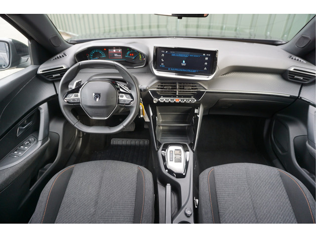 Foto 7 van Peugeot 2008 1.2 Hybrid 136pk Style + LED/ Cruise/ Carplay/ Nieuwstaat/ Garantie!