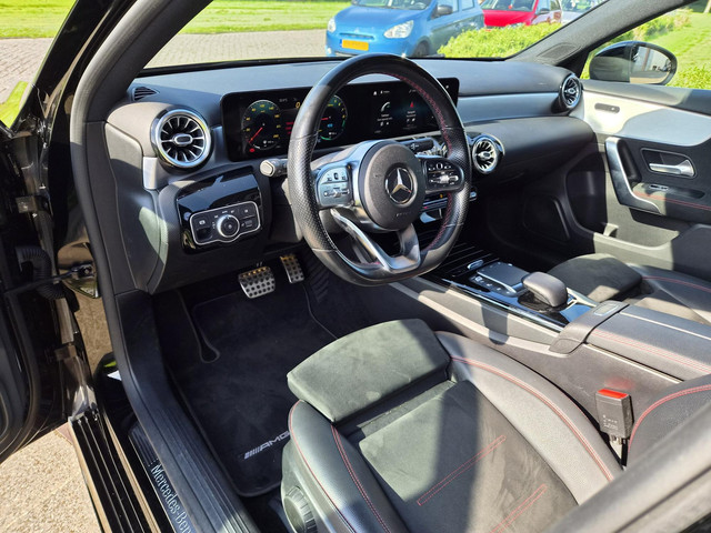 Foto 5 van Mercedes-Benz A-klasse 250 e Business Solution AMG Limited