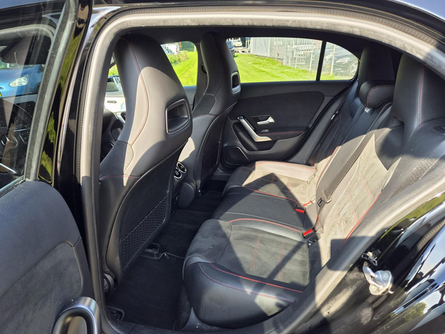 Foto 3 van Mercedes-Benz A-klasse 250 e Business Solution AMG Limited