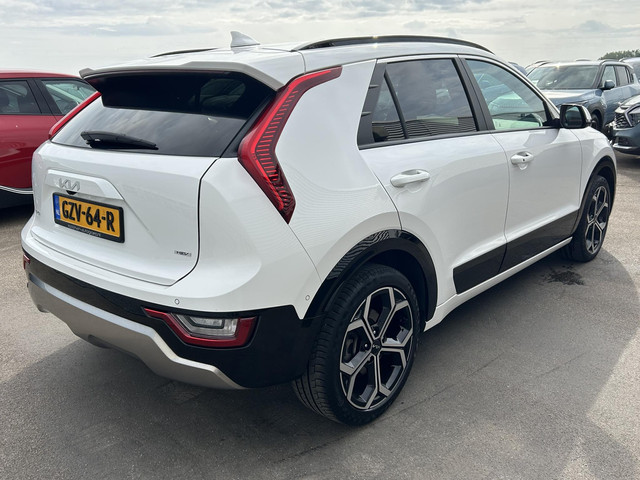 Foto 5 van Kia Niro 1.6 GDi Hybrid ExecutiveLine Full Option! Nederlandse auto, Schuif/kanteldak, 18" Lichtmeta