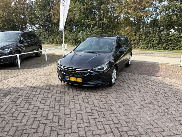 Foto 6 van Opel Astra Sports Tourer 1.0 Online Edition CARPLAY NAVI PDC