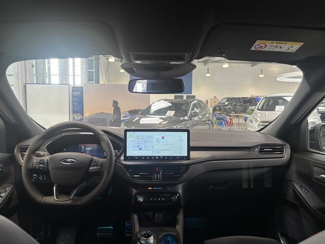 Foto 10 van Ford Kuga 2.5 PHEV 243 pk ST-Line X I AGR stoelen I Adapt Cruise I Winter Pack | B&O | 360° Camera |