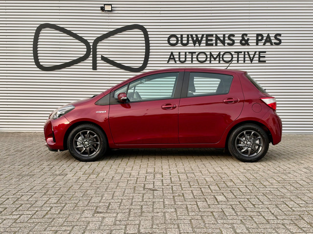 Foto 3 van Toyota Yaris 1.5 Hybrid Active | 1E EIGENAAR | CARPLAY | AIRCO