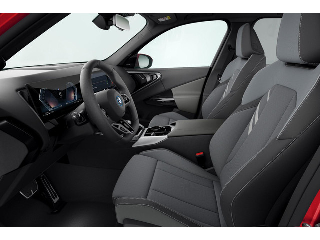 Foto 2 van BMW X3 30e xDrive