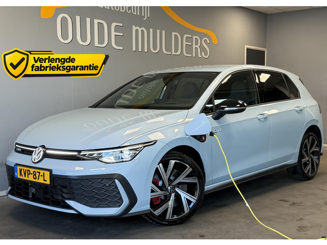Volkswagen Golf 1.5 eHybrid GTE 272PK SOH 96% | Adaptive cruise | Head-up | Sfeer | Achteruitrijcame