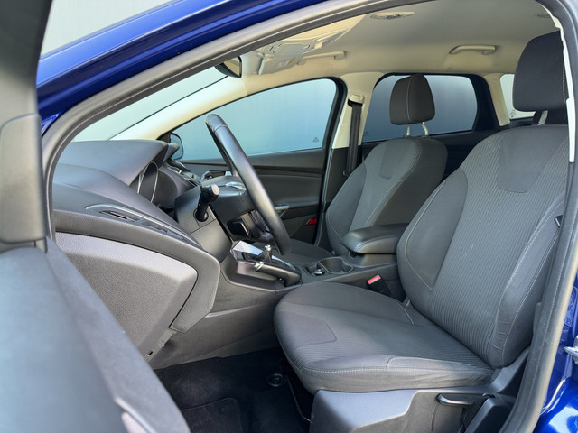 Foto 6 van Ford FOCUS Wagon BWJ 2014 | 1.0T 126PK TITANIUM | TREKHAAK | CLIMA | NAVI | PDC 2X | DONKER GLAS | L