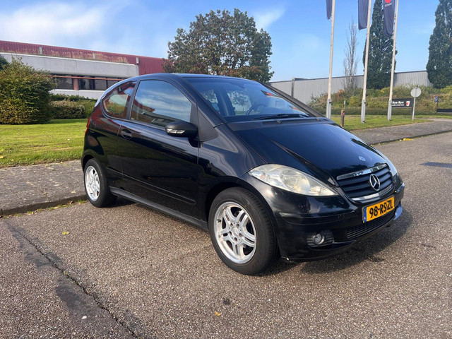 Foto 4 van Mercedes-Benz A-klasse 150 Classic AUTOMAAT