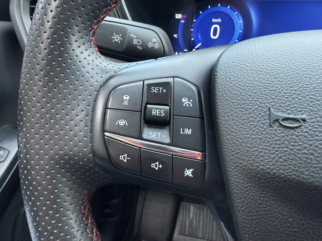 Foto 3 van Ford Kuga 2.5 PHEV ST line X (bj 2023, automaat)