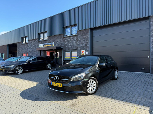 Foto 10 van Mercedes-Benz A-klasse 160 Ambition | 2E EIGENAAR | 3/6/12MND GARANTIE | AUTOMAAT | LED | CRUISE | N