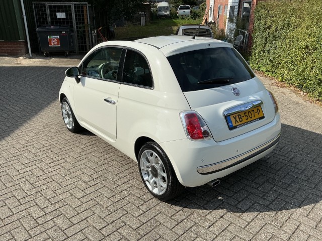 Foto 3 van FIAT 500 1.4-16V BYDIESEL