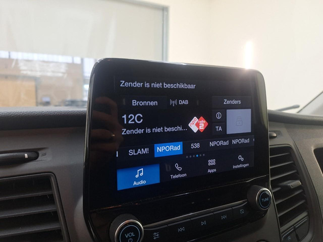 Foto 3 van Ford Transit 350 2.0 TDCI L2H2 Trend | Volledig Ingerichte Laadruimte | Omvormer 12V / 230V | Airco