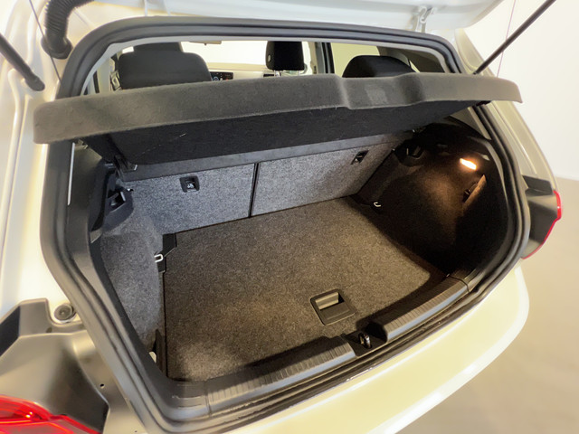 Foto 2 van Volkswagen Polo 1.0 TSI Highline Panoramadak | Navigatie/Android/Apple Carplay | LM Velgen 17" |