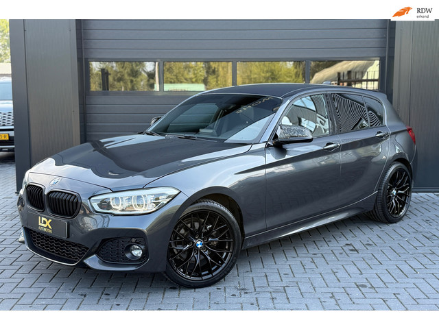 Foto 2 van BMW 1-serie 116i M Sport||M140i Look| Sportuitlaat|Pdc|