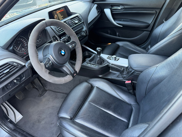 Foto 6 van BMW 1-serie 116i M Sport||M140i Look| Sportuitlaat|Pdc|