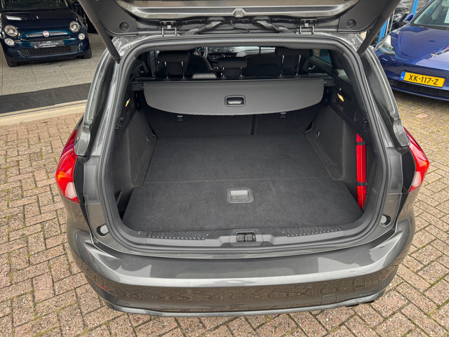 Ford Focus Wagon 1.0 EcoBoost ST Line 2019 NAVI CLIMA NAP!