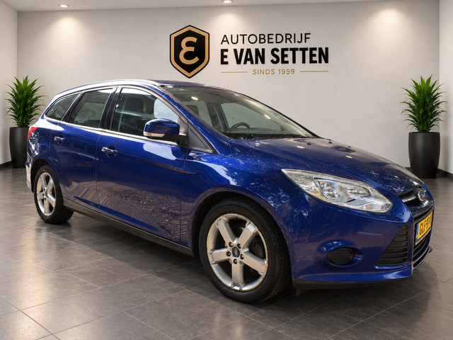 Foto 2 van Ford Focus Wagon 1.0 EcoBoost Edition Plus