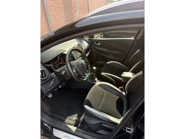 Foto 7 van Renault Clio Estate 0.9 TCe Intens Bose