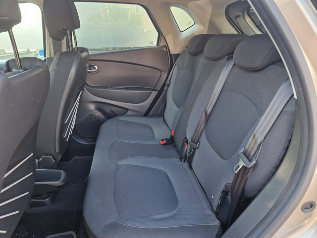 Foto 6 van Renault Captur 1.2 TCe Dynamique | AUTOMAAT | Trekhaak | Navi | Airco | CC |