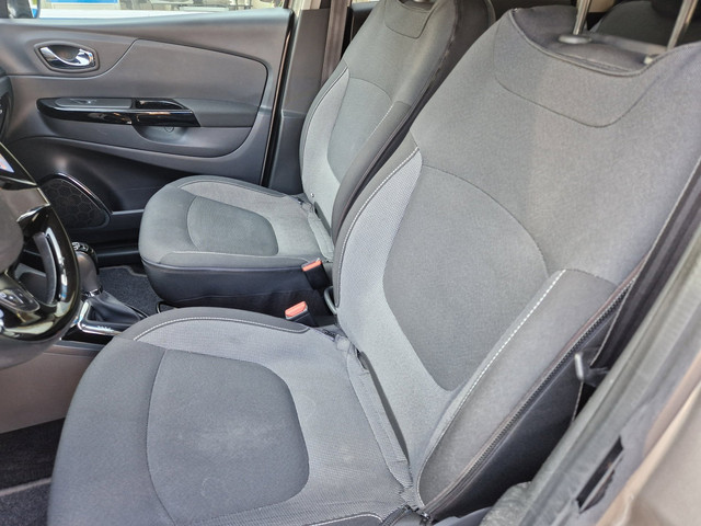 Foto 5 van Renault Captur 1.2 TCe Dynamique | AUTOMAAT | Trekhaak | Navi | Airco | CC |