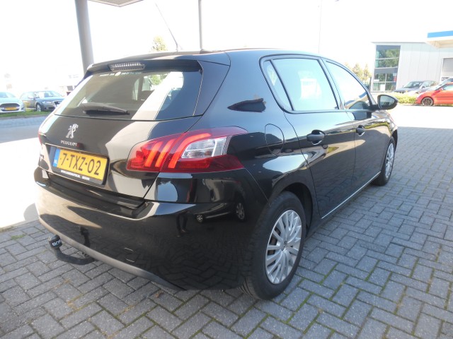 Foto 4 van PEUGEOT 308 1.6 BLUEHDI ACTIVE