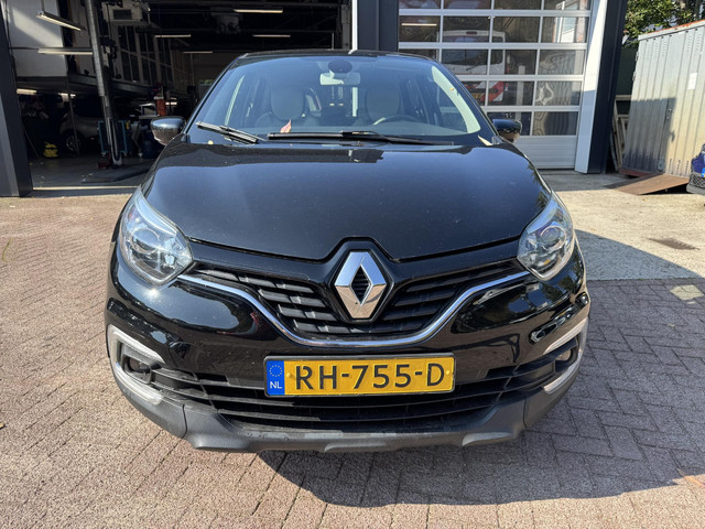 Foto 10 van Renault Captur 0.9 TCe 90pk Zen+Trekhaak!!