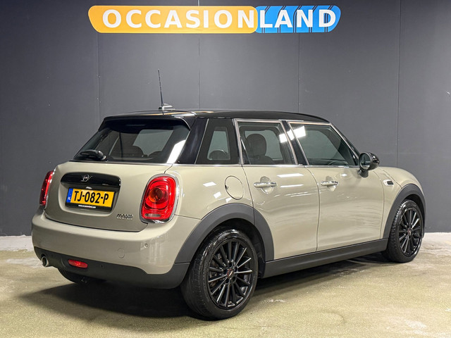 Foto 9 van Mini 5-Deurs 1.5 Cooper Salt|PDC|CRUISE|CARPLAY|BLUETOOTH|AIRCO|17INCH|