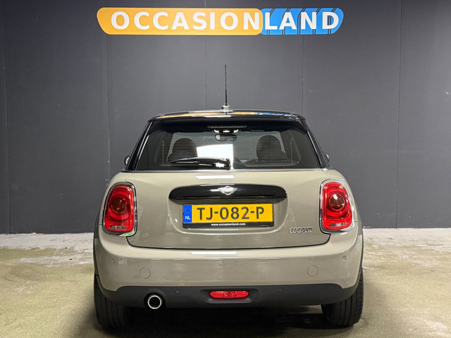 Foto 4 van Mini 5-Deurs 1.5 Cooper Salt|PDC|CRUISE|CARPLAY|BLUETOOTH|AIRCO|17INCH|