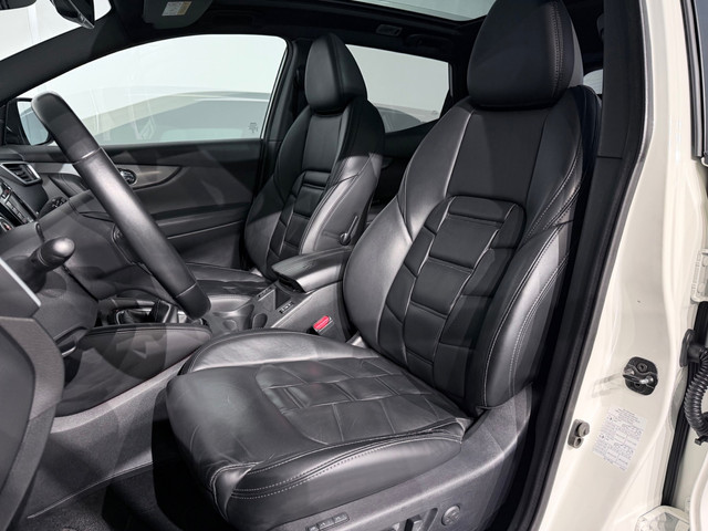 Foto 8 van Nissan Qashqai 1.2 Tekna + BOSE /Clima/Cruise/LED/PANO/Keyless/Leer/360°/Memory/Sfeer/LMV