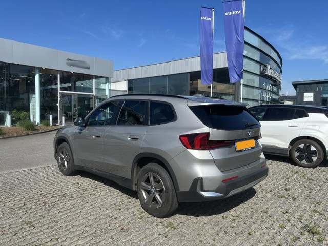 Foto 10 van BMW X1 sDRIVE18i AUTOMAAT Leder | Winterpakket | Carplay/Android | Sportstoelen