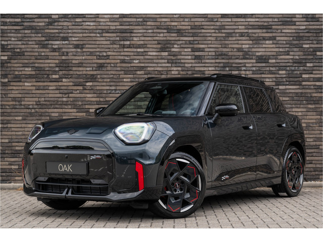Foto 3 van MINI Aceman E JCW John Cooper Works 54.2 kWh | Panorama | H&K | Head-Up | 19"LM | Legend Grey