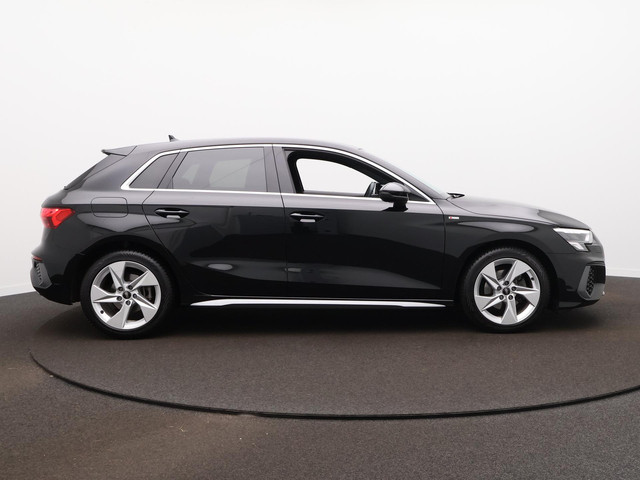 Foto 6 van Audi A3 Sportback 35 TFSI S edition | ACC | Stoelverwarming | Navi |