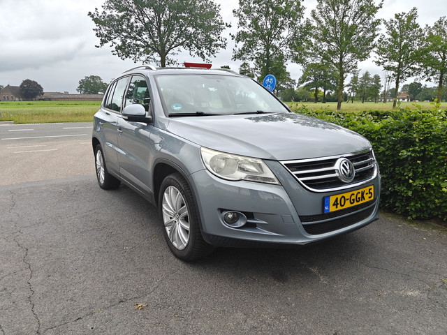 Foto 2 van Volkswagen Tiguan 1.4 TSI Trend&Fun 4Motion CLIMA BJ 2008