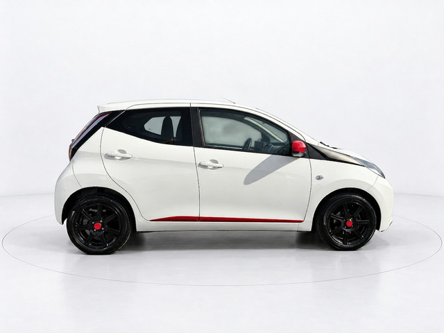 Toyota Aygo 1.0 VVT-i x-play AIRCO CAMERA ZEER LEUKE AUTO