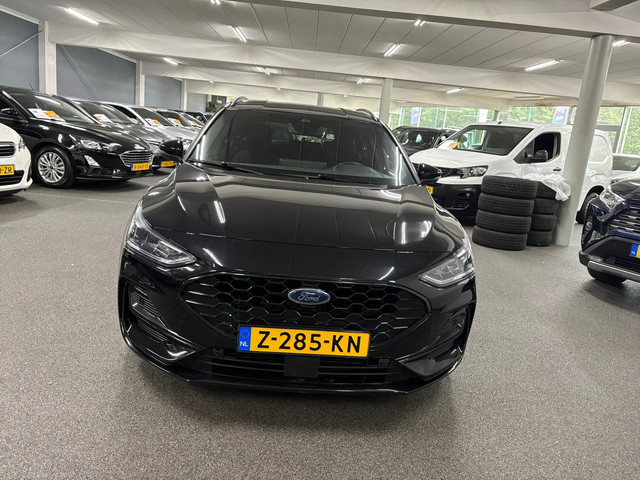 Foto 9 van Ford Focus Wagon 1.0 EcoBoost Hybrid ST Line/ NL auto/ Eerste eigenaar/ BTW auto