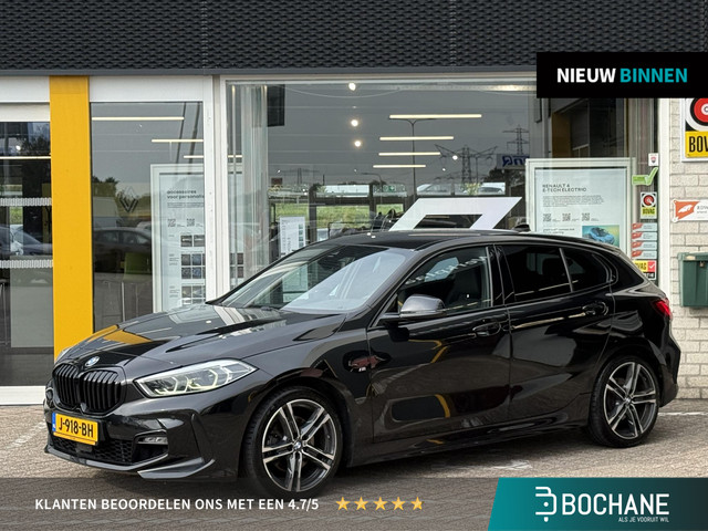 Foto 2 van BMW 1-serie 118i Executive Edition | NAP | Dealer onderhouden | Stoelverwarming | Navigatie | LED |