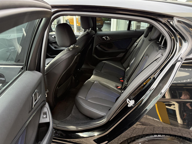 Foto 8 van BMW 1-serie 118i Executive Edition | NAP | Dealer onderhouden | Stoelverwarming | Navigatie | LED |