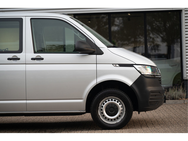 Foto 7 van Volkswagen Transporter 2.0 TDI L2H1 30 DC Comfortline | Navi | Camera | PDC V+A | AppConnect | 2 Sch