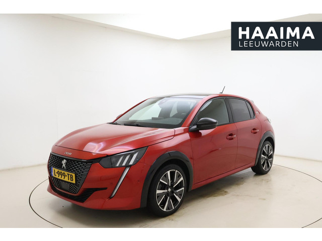Foto 10 van Peugeot 208 1.2 PureTech GT-Line | Stoelverwarming | Adaptive cruise control | Panoramadak | Achteru